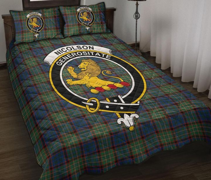 Nicolson Hunting Ancient Tartan Quilt Bed Set Clan Badge