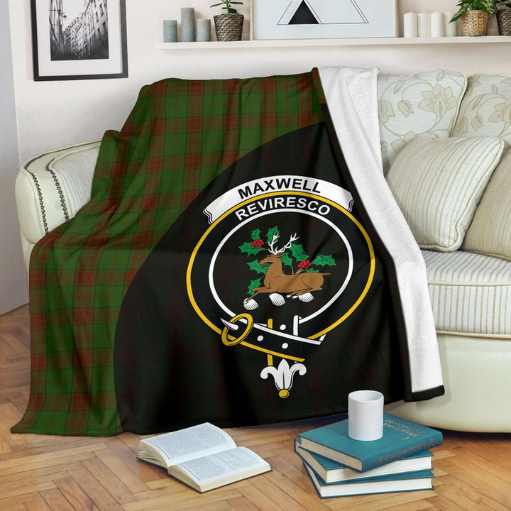 Maxwell Hunting Tartan Clan Badge Premium Blanket Wave Style