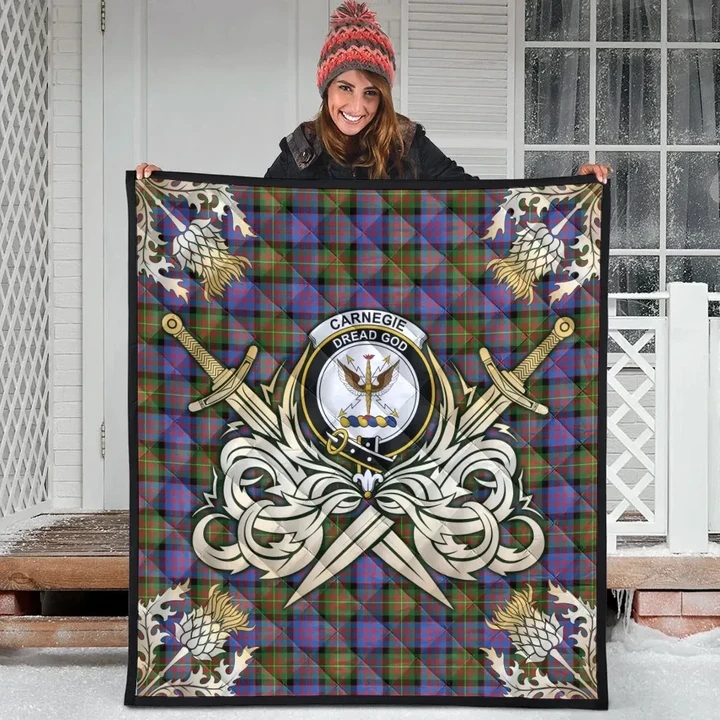 Carnegie Ancient Clan Crest Tartan Scotland Thistle Symbol Gold Royal Premium Quilt K32