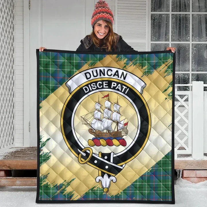 Duncan Ancient Clan Crest Tartan Scotland Gold Royal Quilt K32