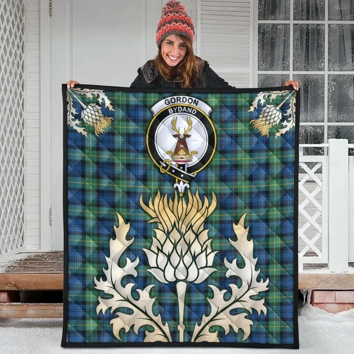 Gordon Ancient Clan Crest Tartan Scotland Thistle Gold Royal Premium Quilt
