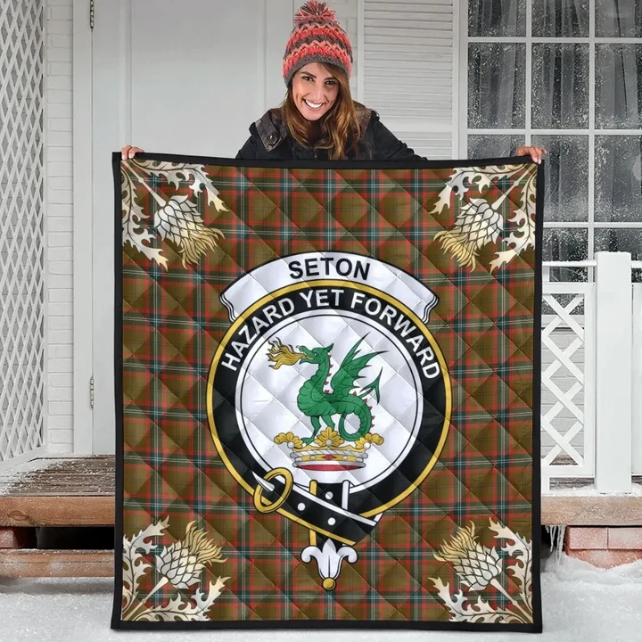 Seton Hunting Modern Clan Crest Tartan Scotland Thistle Gold Pattern Premium Quilt