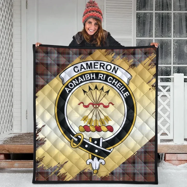 Cameron of Erracht Weathered Clan Crest Tartan Scotland Gold Royal Quilt K32