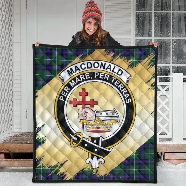 MacDonald of the Isles Hunting Modern Clan Crest Tartan Scotland Gold Royal Premium Quilt