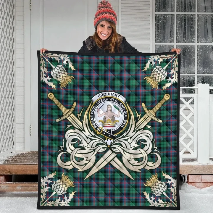 Urquhart Broad Red Ancient Clan Crest Tartan Scotland Thistle Symbol Gold Royal Premium Quilt