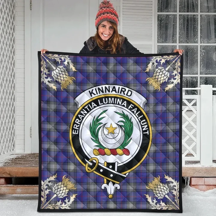 Kinnaird Clan Crest Tartan Scotland Thistle Gold Pattern Premium Quilt