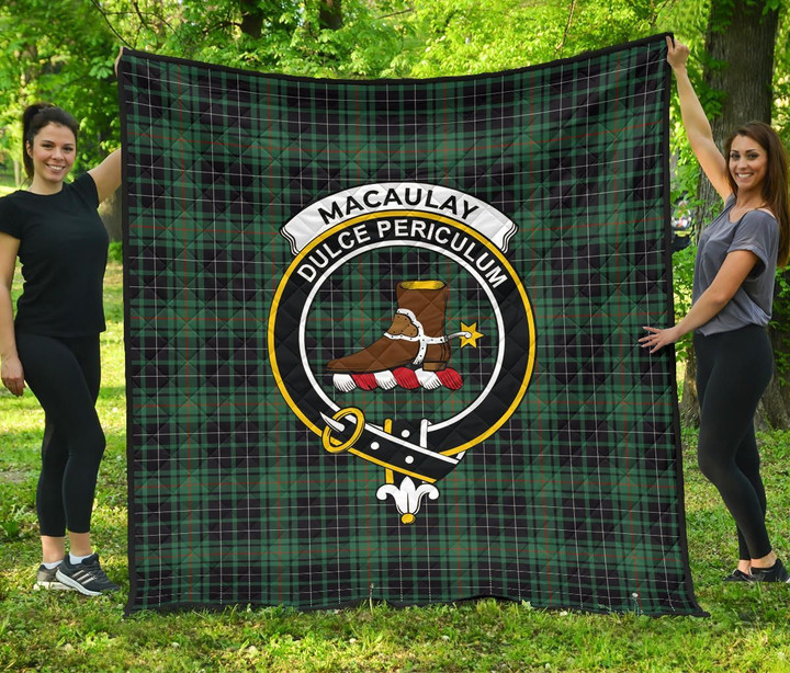 MacAulay Hunting Ancient Tartan Clan Badge Premium Quilt | Scottishclans.co
