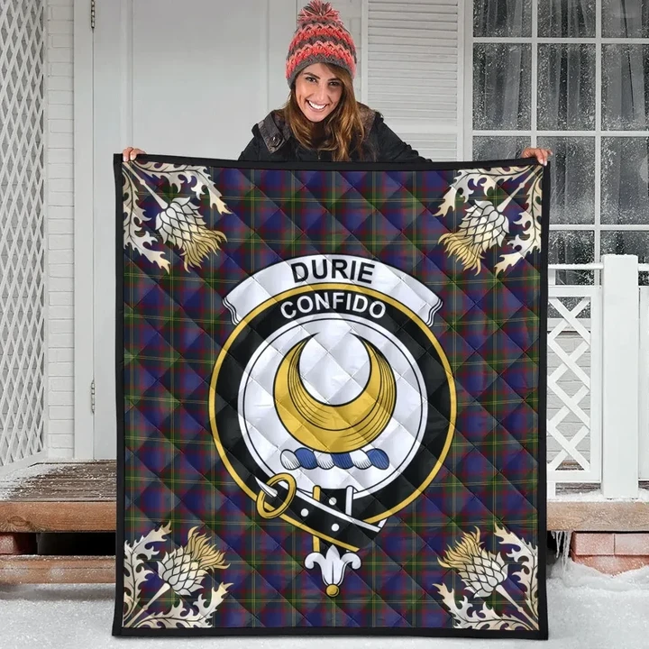 Durie Clan Crest Tartan Scotland Thistle Gold Pattern Premium Quilt