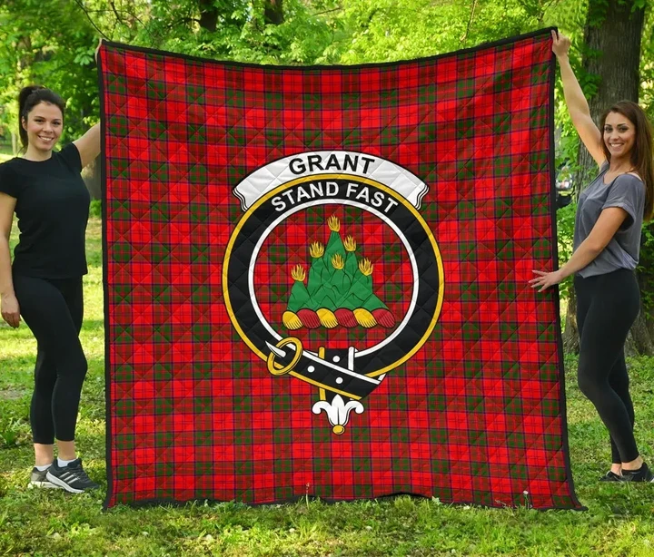 Grant Modern Tartan Clan Badge Premium Quilt | Scottishclans.co