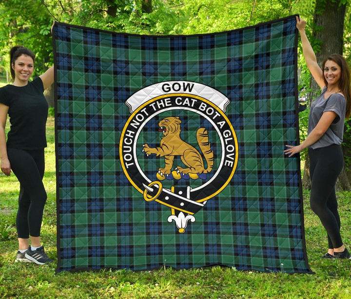 Graham of Menteith Ancient Tartan Clan Badge Premium Quilt | Scottishclans.co
