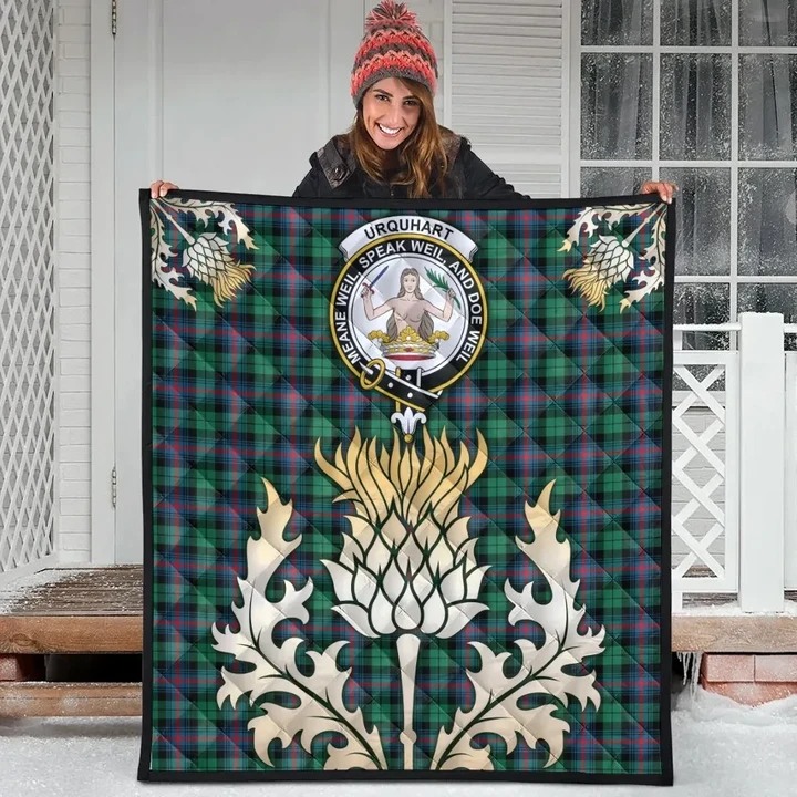 Urquhart Broad Red Ancient Clan Crest Tartan Scotland Thistle Gold Royal Premium Quilt