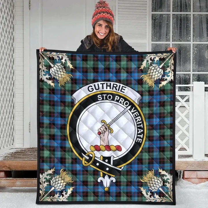 Guthrie Ancient Clan Crest Tartan Scotland Thistle Gold Pattern Premium Quilt