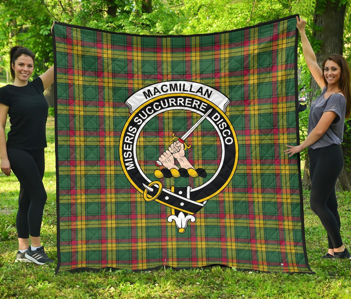 MacMillan Old Ancient Tartan Clan Badge Premium Quilt | Scottishclans.co
