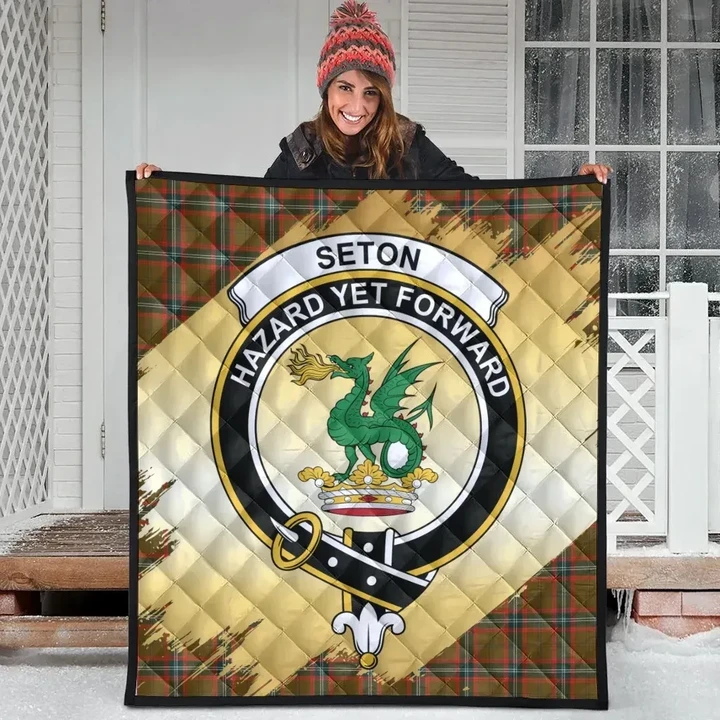 Seton Hunting Modern Clan Crest Tartan Scotland Gold Royal Premium Quilt