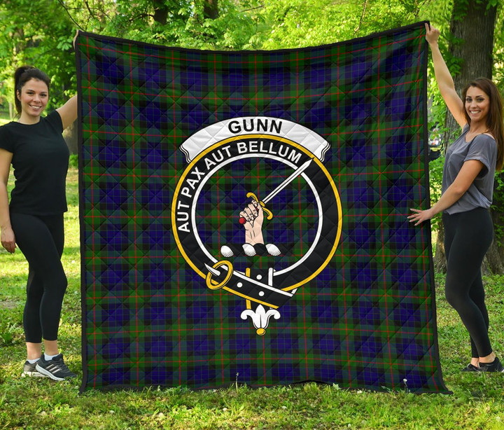 Gunn Modern Tartan Clan Badge Premium Quilt | Scottishclans.co