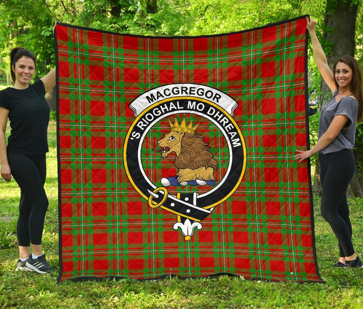 MacGregor Modern Tartan Clan Badge Premium Quilt | Scottishclans.co