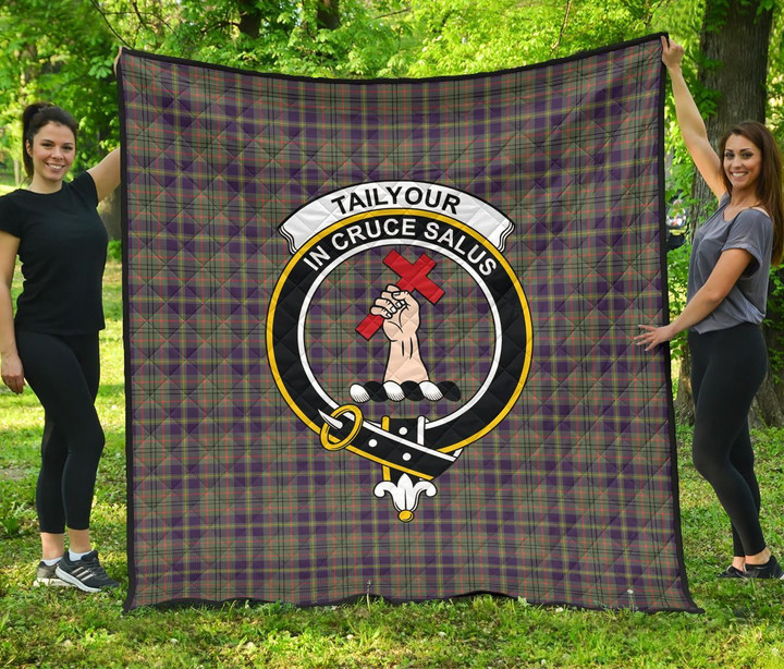 Taylor Weathered Tartan Clan Badge Premium Quilt | Scottishclans.co