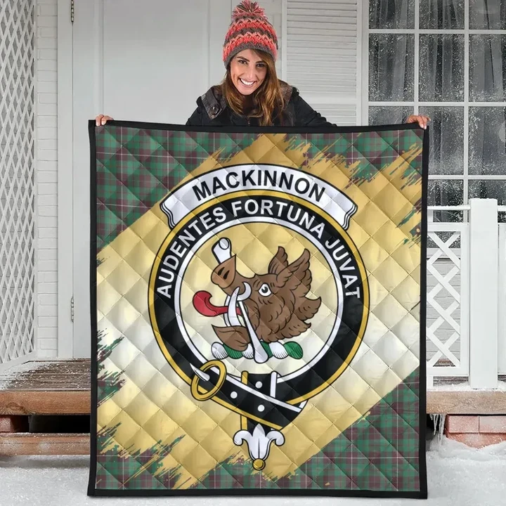 MacKinnon Hunting Ancient Clan Crest Tartan Scotland Gold Royal Premium Quilt