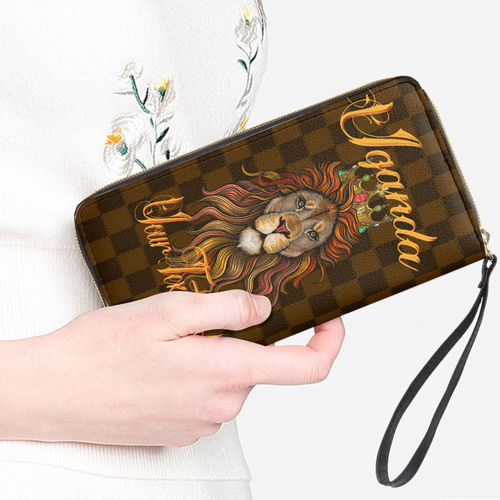 Uganda Women's Leather Wallet - King Lion with Crown (You can Personalize Custom Text) A7 | 1sttheworld