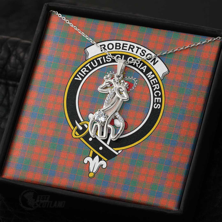 1stScotland Jewelry - Robertson Ancient Clan Tartan Crest Graceful Love Giraffe Necklace A7 |  1stScotland