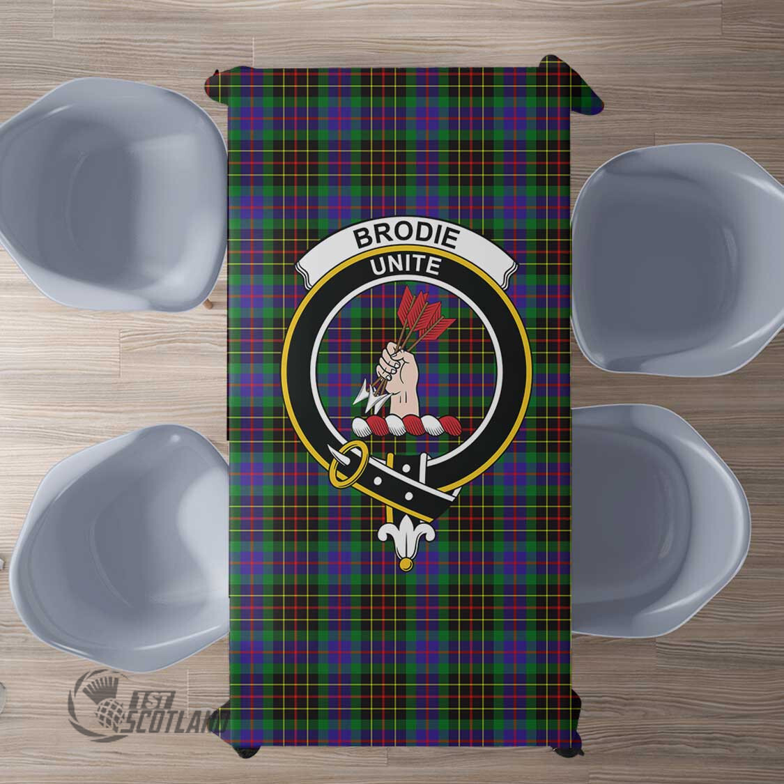Scottish Brodie Hunting Modern Tartan Crest Rectangle Tablecloth Full Plaid