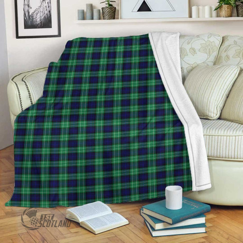Abercrombie Home Decor - Full Plaid Tartan Blanket A7