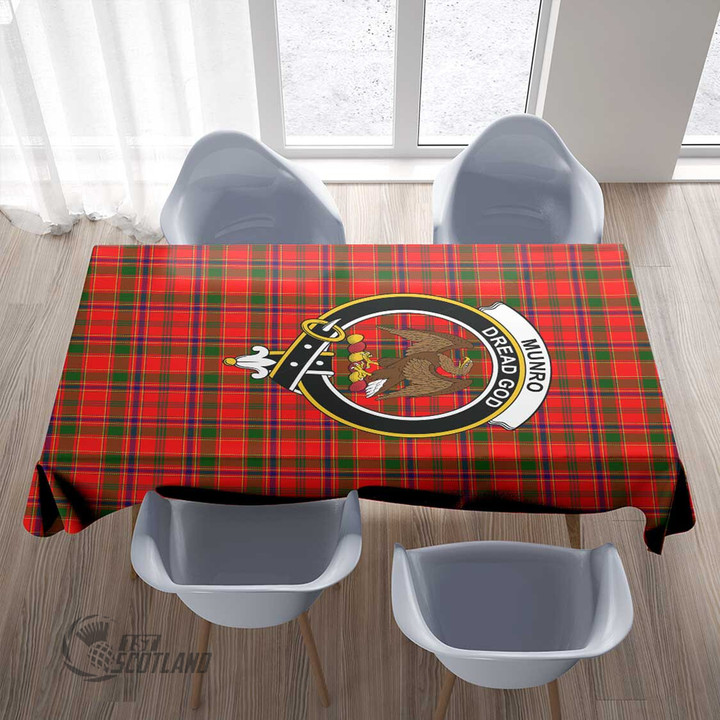 Scottish Munro Modern Tartan Crest Rectangle Tablecloth Full Plaid