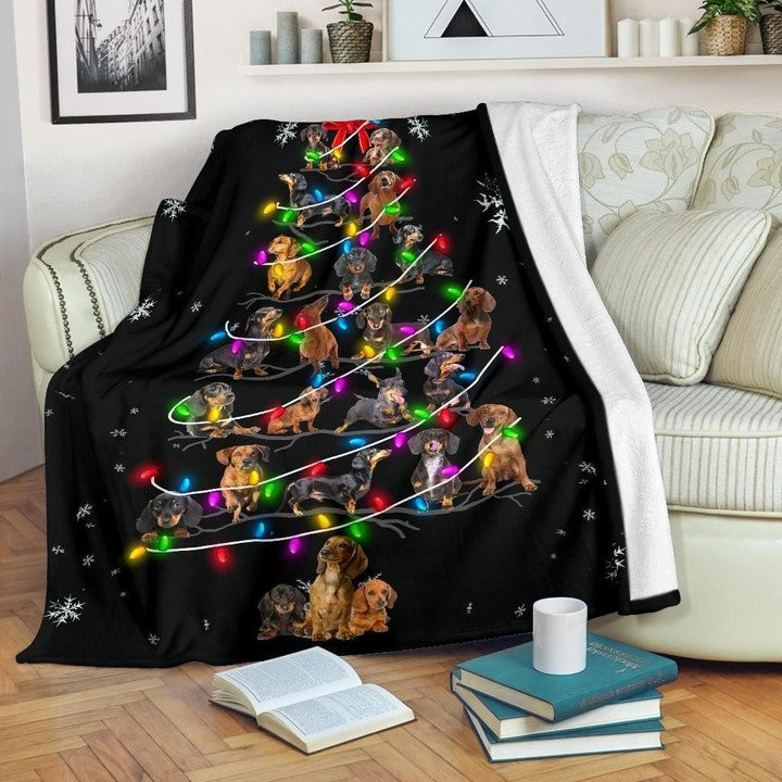 Dachshund Christmas Tree Winter Holiday Decoration Design Fleece Sherpa Throw Blanket