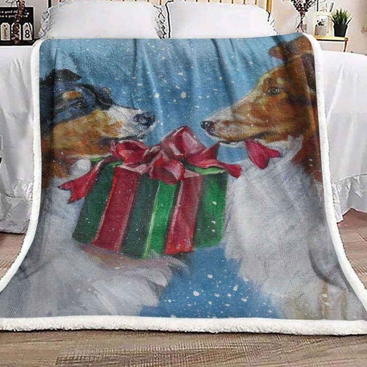 Christmas Collie Dog Holding Gift Boxes Fleece Sherpa Throw Blanket