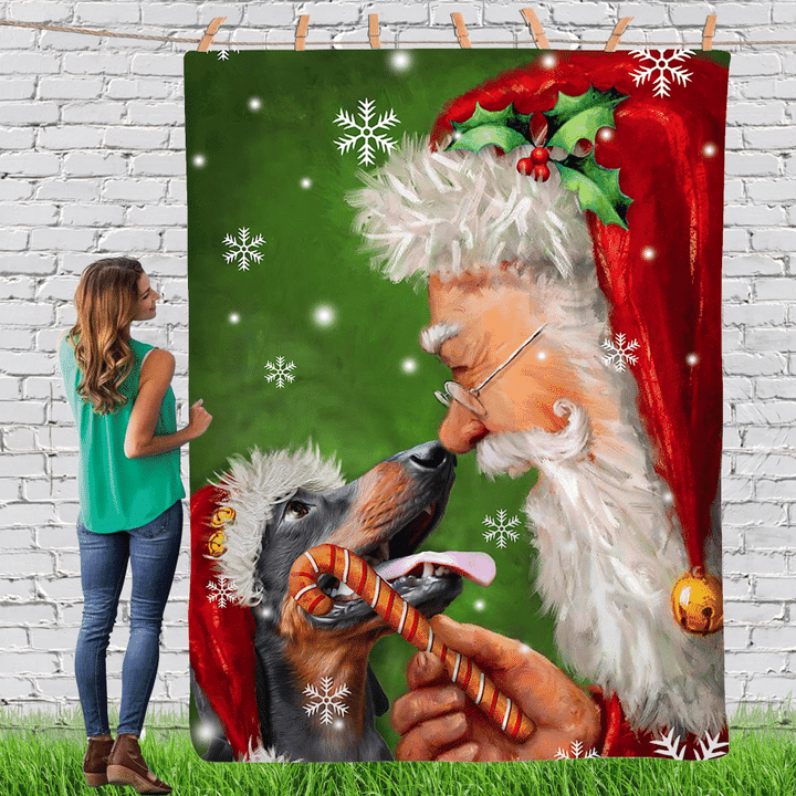 Lovely Dachshund Smile With Santa Claus Fleece Sherpa Throw Blanket