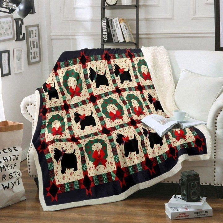Black Dog And Wreath Christmas Gift For Dog Lovers Design Fleece Sherpa Throw Blanket
