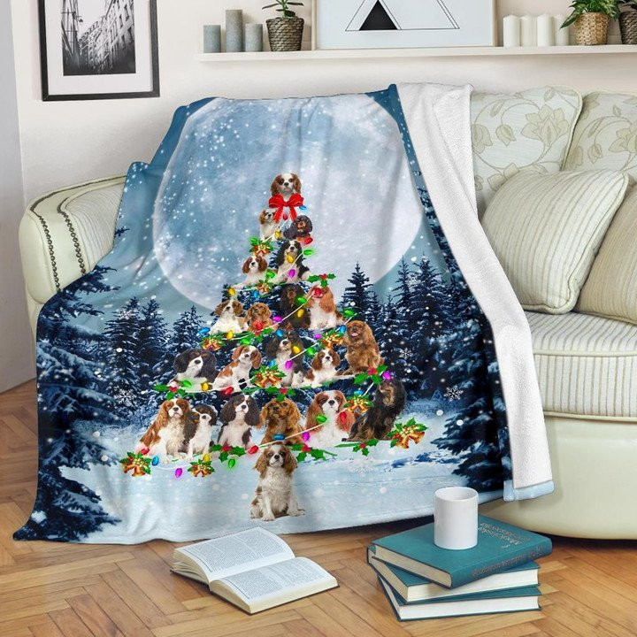 Big Moon Cavalier King Charles Spaniel Arrange In Christmas Tree Fleece Sherpa Throw Blanket