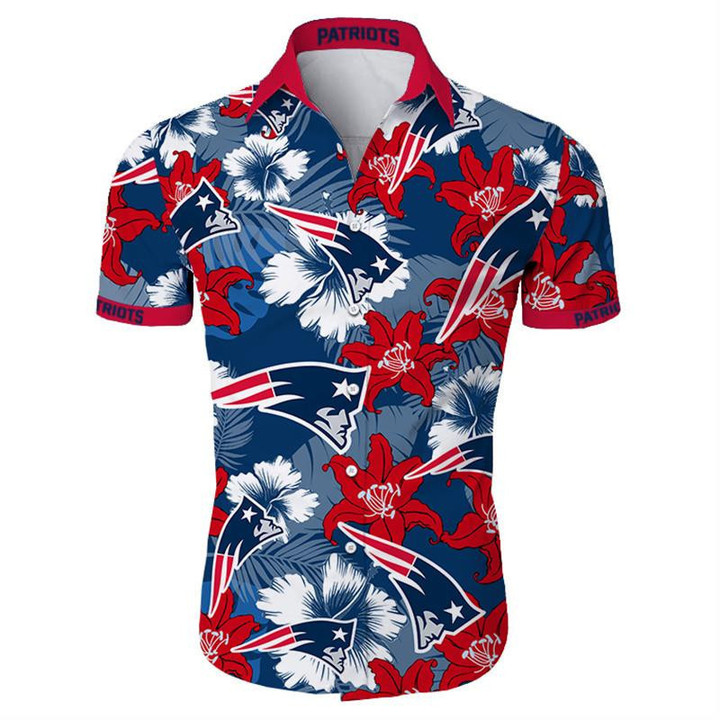New England Pat American Football Team Patriots Team Gift For Fan Tropical Flower Short Sleeve Hawaiian Shirt