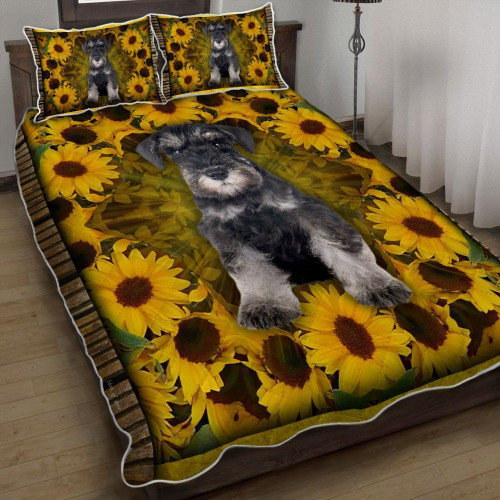 Lovely Miniature Schnauzer In The Sunflower Garden Quilt Bed Set