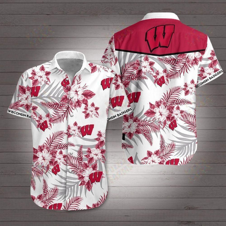 Wisconsin Badgers Hawaii Shirt Summer Button Up Shirt For Men Beach Wear Short Sleeve Hawaii Shirt