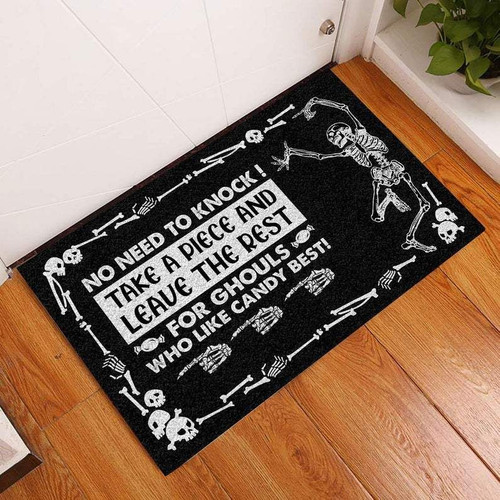 Halloween Skull Trick-or-Treat Avoid Easy Clean Welcome DoorMat | Felt And Rubber | DO1872