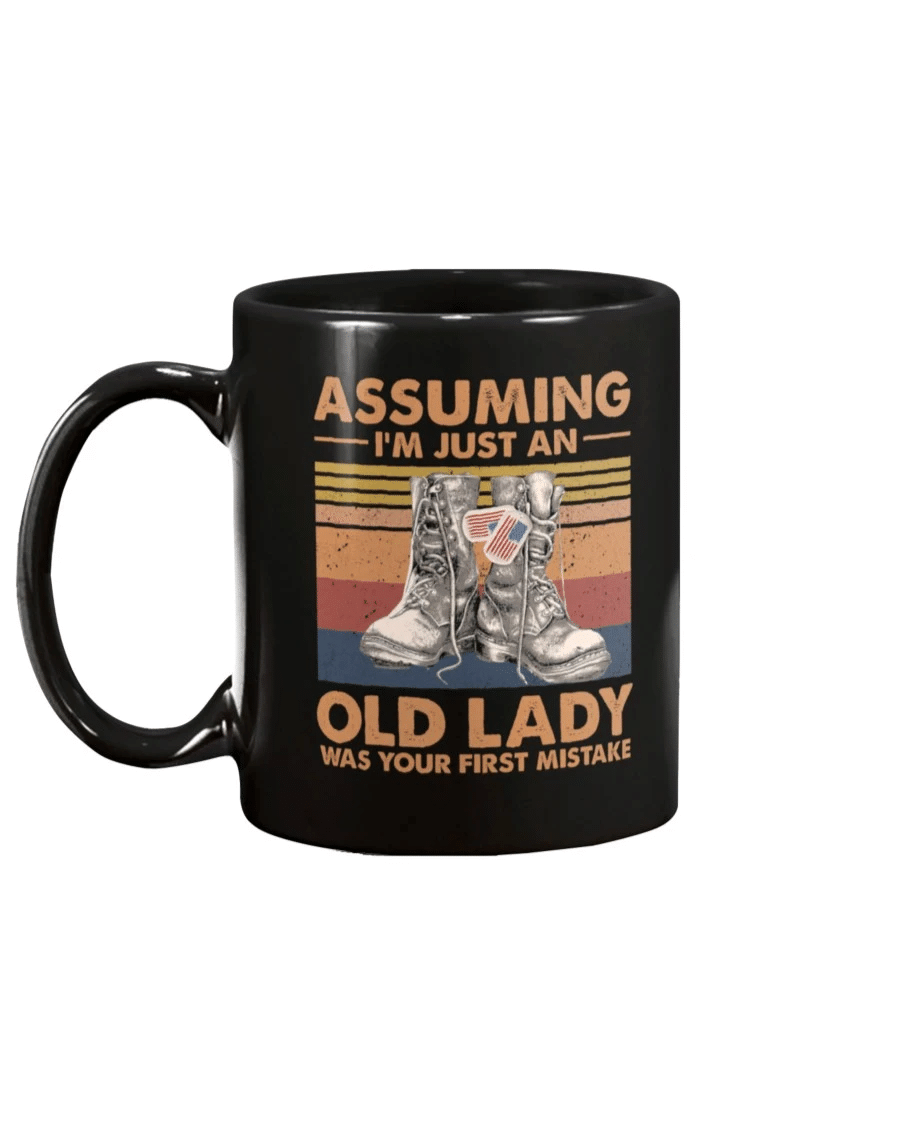 Female Veteran Assuming I'm Just An Old Lady Mug - Spreadstores