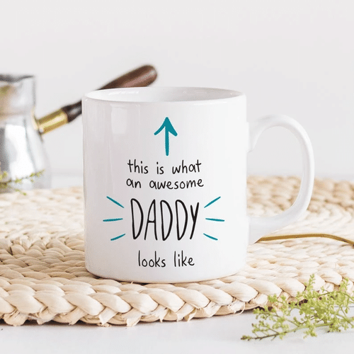 Gift For Dad, Father's Day Gift, Mug For Dad, This Is What An Awesome Daddy Looks Like Mug - Spreadstores