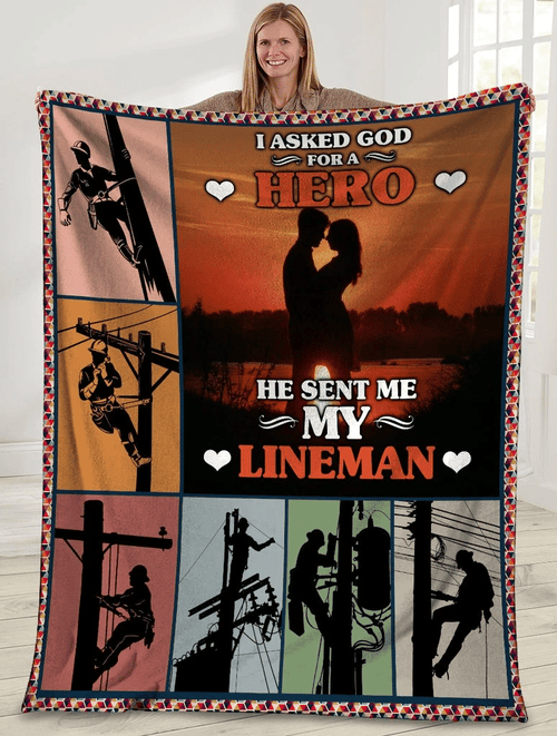 I Asked God For A Hero he Sent Me My Lineman Husband And Wife Sunset Sherpa Blanket - Spreadstores