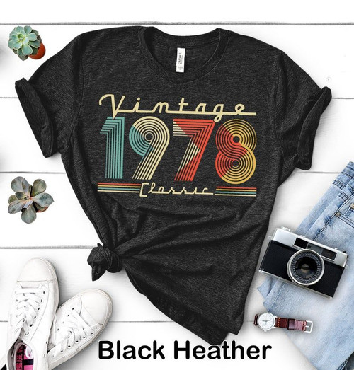 Vintage Classic 1978 Birthday Gift Shirt, 43rd Birthday Vintage Shirt, Gift For Her For Him Unisex T-Shirt KM0904 - Spreadstores