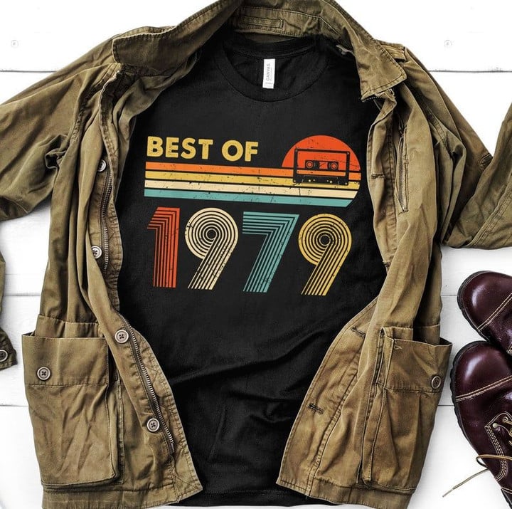 Best Of 1979, 42 Years Of Being Awesome, Birthday Gifts For Him For Her Unisex T-Shirt KM0704 - spreadstores