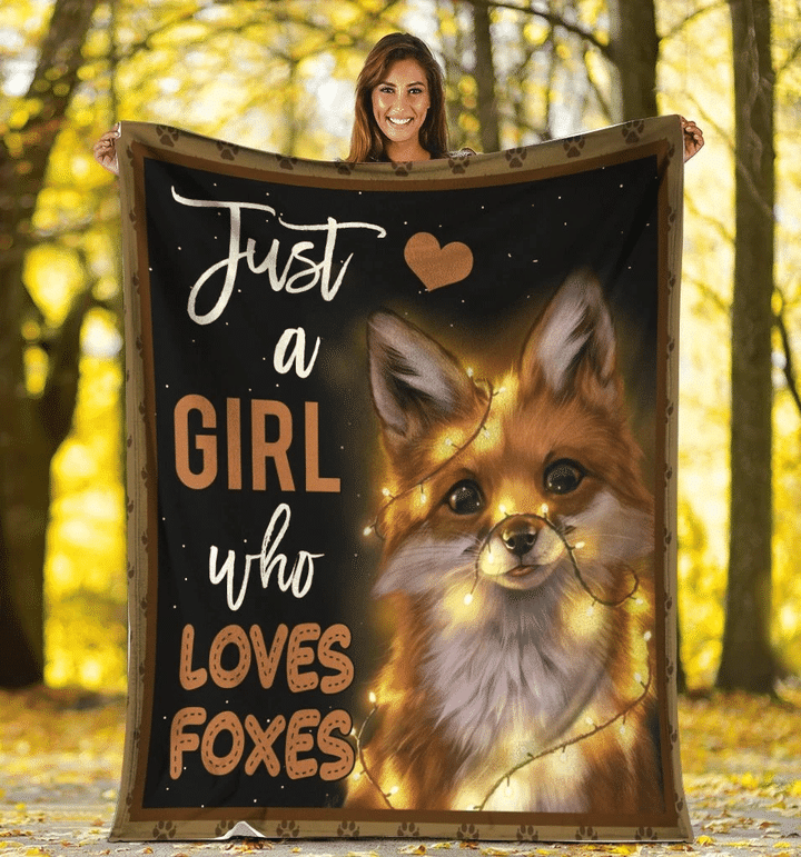 Fox Lover, Just A Girl Who Loves Foxes Fleece Blanket - Spreadstores