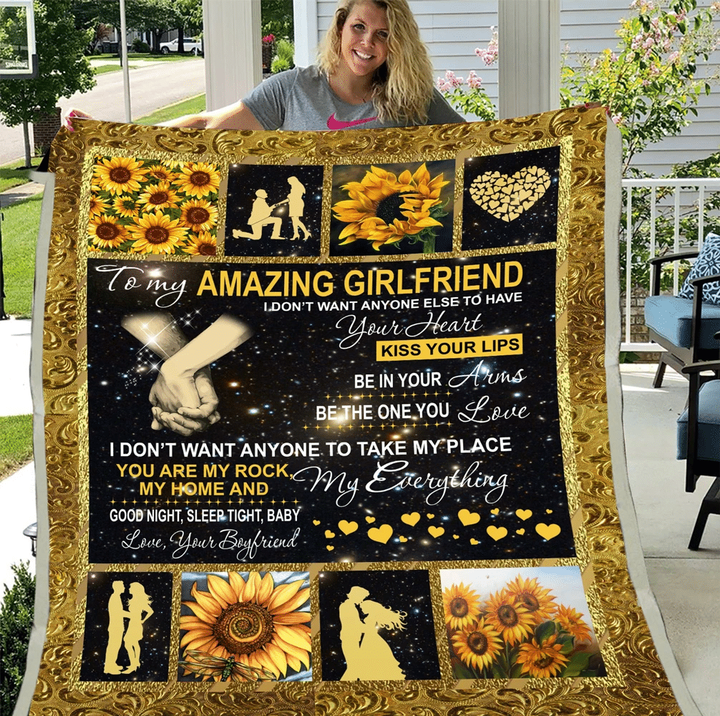 To My Amazing Girlfriend I Don't Want Anyone To Take My Place Boyfriend And Girlfriend Sunflower Hippie Sherpa Blanket - Spreadstores