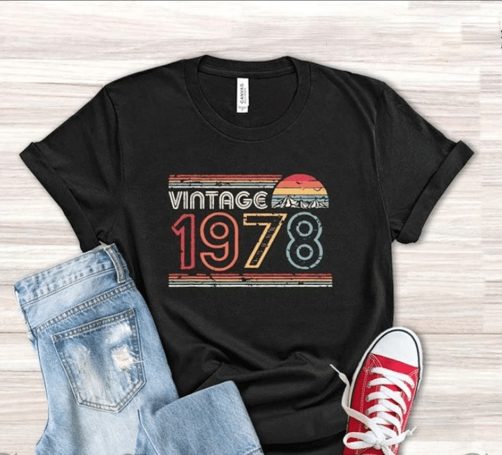 Vintage 1978 Birthday Gift Shirt V3, 43rd Birthday Vintage Shirt, Gift For Her For Him Unisex T-Shirt KM0904 - Spreadstores