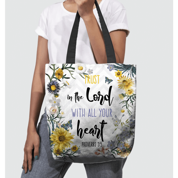 Trust in the Lord with all your heart tote bag - Gossvibes