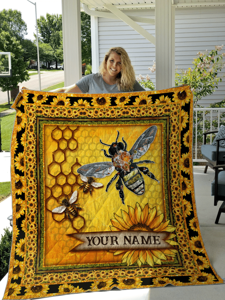 LOVE BEE  PERSONALIZE CUSTOM NAME QUILT