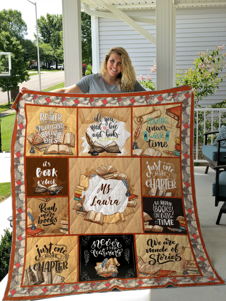 Book Quilt Personalize name