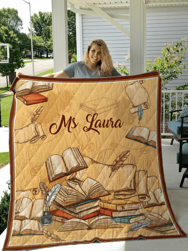 Book Quilt Personalize Name