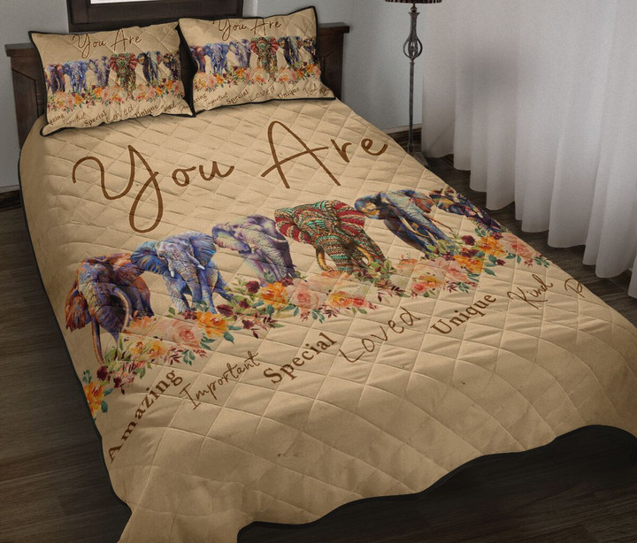 Elephant Quilt Bed Set