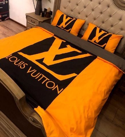 Louis Vuitton Luxury Brand Bedding Set Bedspread Duvet Cover Set